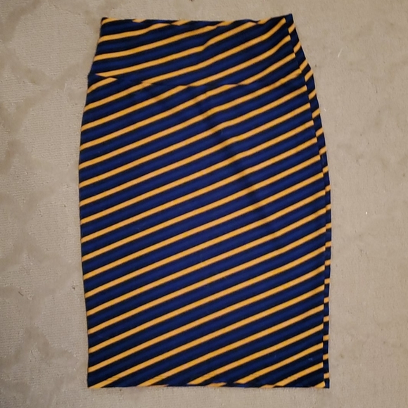 LulaRoe Cassie pencil skirt bundle - Picture 3 of 4